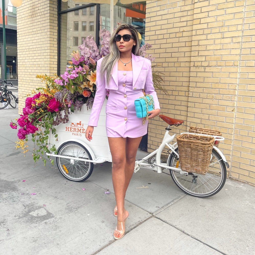 seen on every influencer on instagram!!